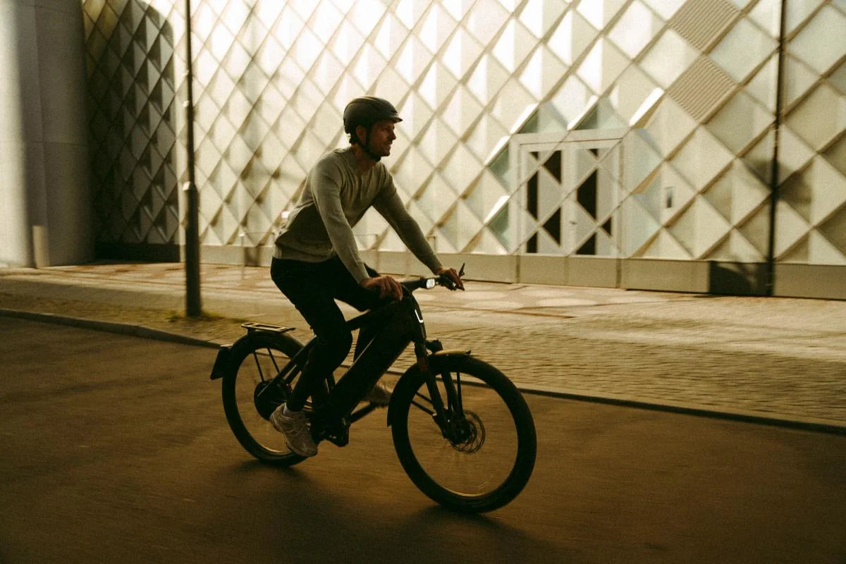 Stromer ST7 | Fullsuspenison und Seat Post | 1440 Wh Akku